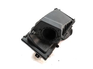 Thumbnail 1: 15-19 RANGE ROVER SPORT DISCOVERY (L405 L462 L494) 3.0L - LEFT AIR FILTER BOX