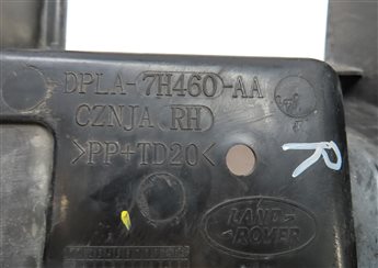 Thumbnail 7: 15 LAND RANGE ROVER SPORT (L494) 3.0L RIGHT SECONDARY AUXILIARY RADIATOR SHROUD