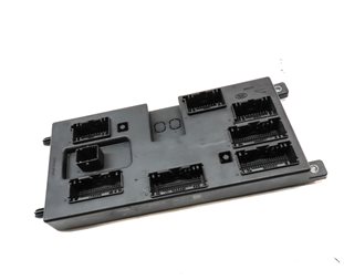 Thumbnail 3: 2016 LAND RANGE ROVER (L405) ON BOARD BODY CONTROL MODULE BCM