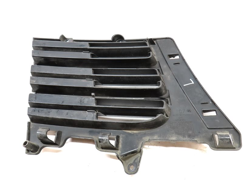Thumbnail 5: 2008-2010 PORSCHE CAYENNE (957) LEFT FRONT DRIVER LOWER BUMPER AIR VENT GRILLE