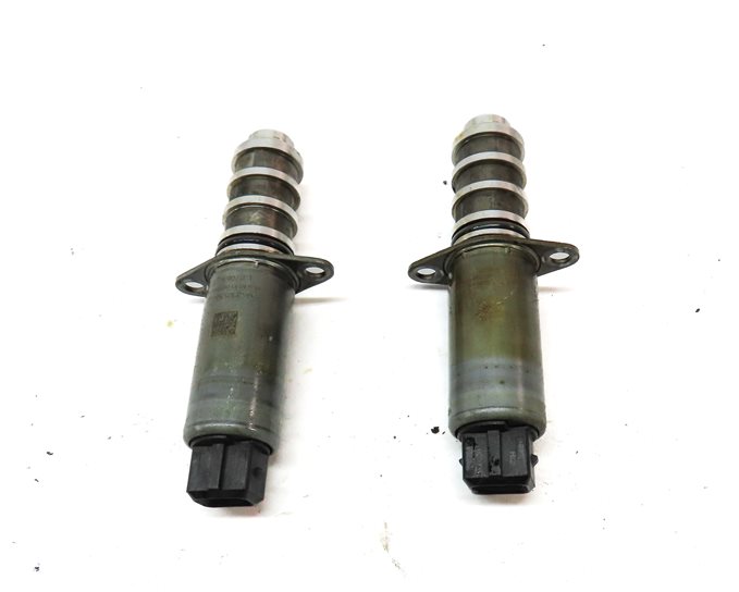 Thumbnail 2: 2009 PORSCHE CAYENNE (957) 4.8L ENGINE VARIABLE VALVE TIMING VVT SOLENOID SET/2