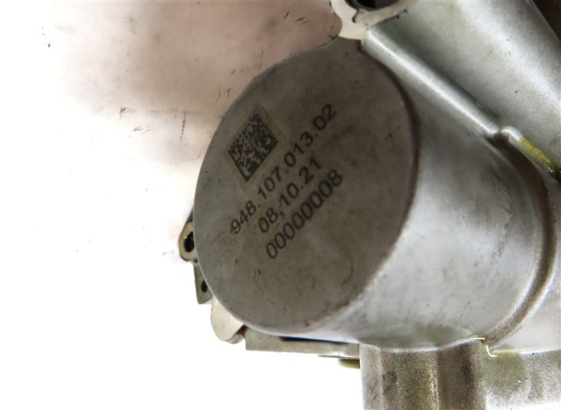 Thumbnail 8: 2009 PORSCHE CAYENNE (957) 4.8L ENGINE MOTOR OIL FLUID PUMP