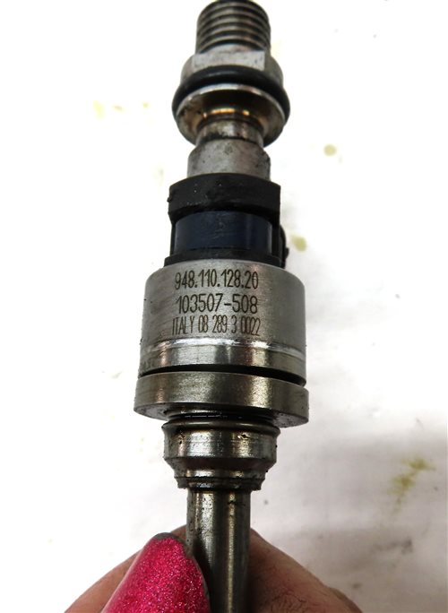 Thumbnail 5: 09-14 PORSCHE CAYENNE PANAMERA (958 970) 4.8L M48 NON-TURBO FUEL INJECTOR SET 8