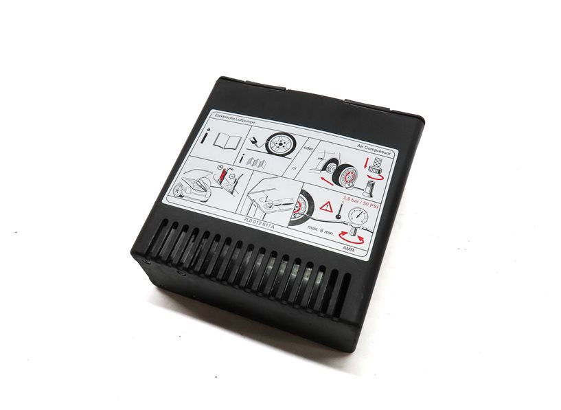 Thumbnail 1: 2009 PORSCHE CAYENNE (957) EMERGENCY ROADSIDE SPARE TIRE AIR COMPRESSOR