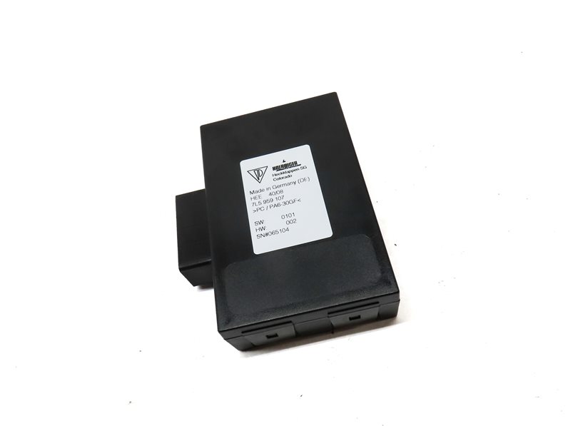 Thumbnail 3: 2009 PORSCHE CAYENNE (957) REAR TRUNK TAILGATE LIFTGATE CONTROL MODULE