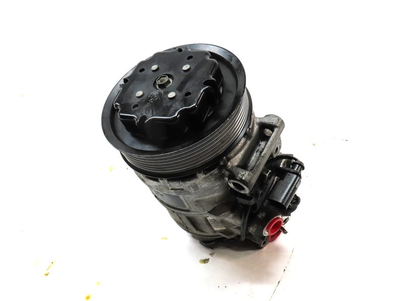 Thumbnail 2: 2008-2010 PORSCHE CAYENNE (957) 4.8L ENGINE AIR CONDITIONING A/C COMPRESSOR PUMP