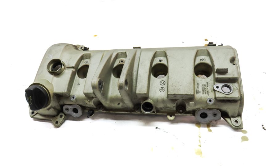 Thumbnail 2: 2008-2009 PORSCHE CAYENNE (957) 4.8L TWIN TURBO ENGINE - RIGHT VALVE COVER