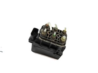 Thumbnail 3: 2012 MERCEDES GL450 (X164) 4.6L (M278) AIR SUSPENSION VALVE CONTROL BLOCK