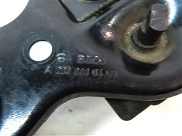 Thumbnail 6: 2012 MERCEDES GL450 (X164) FRONT HOOD BONNET LID SAFETY HOOK CATCH LATCH SET/3