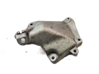 Thumbnail 2: 12 MERCEDES GL450 (X164) 4.6L (M278) FRONT RIGHT ENGINE MOTOR MOUNT BRACKET