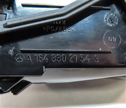 Thumbnail 6: 2012 MERCEDES GL450 (X164) FRONT CENTER DASH HEAT AIR AC HVAC VENT (BLACK)