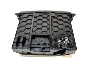 Thumbnail 4: 12 MERCEDES GL450 X164 FRONT CENTER CONSOLE COIN TRAY COMPARTMENT (WALNUT)