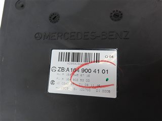 Thumbnail 4: 2010-2013 MB GL320 GL450 GL550 R350 (X164 W251) FRONT SIGNAL ACTIVATION MODULE
