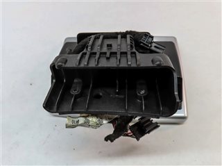 Thumbnail 7: 2009-2013 MERCEDES GL ML R CLASS (W164 W251 X164) HEADREST ENTERTAINMENT SCREEN