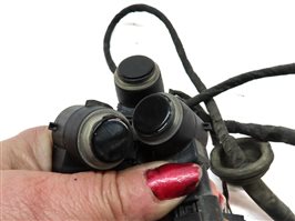 Thumbnail 4: 12 MERCEDES GL450 X164 REAR PARK ASSIST PDC SENSOR SET/3 w/WIRE HARNESS (BLACK)