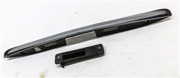 Thumbnail 4: 2012 MERCEDES GL450 X164 REAR TRUNK HATCH LICENSE PLATE LIGHT LAMP w/HANDLE