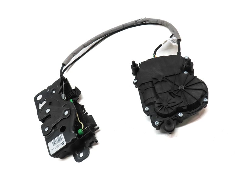 Thumbnail 3: 2020 BMW X3 (G01) REAR HATCH TRUNK LOCK LATCH w/ ACTUATOR MOTOR