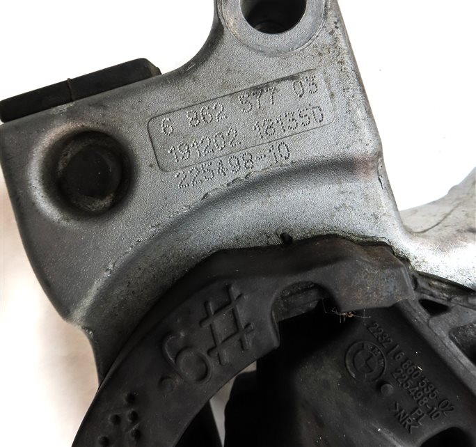 Thumbnail 7: 2020 BMW X3 (G01) 2.0L TURBO (B46D) AUTO AUTOMATIC TRANSMISSION MOUNT BRACKET
