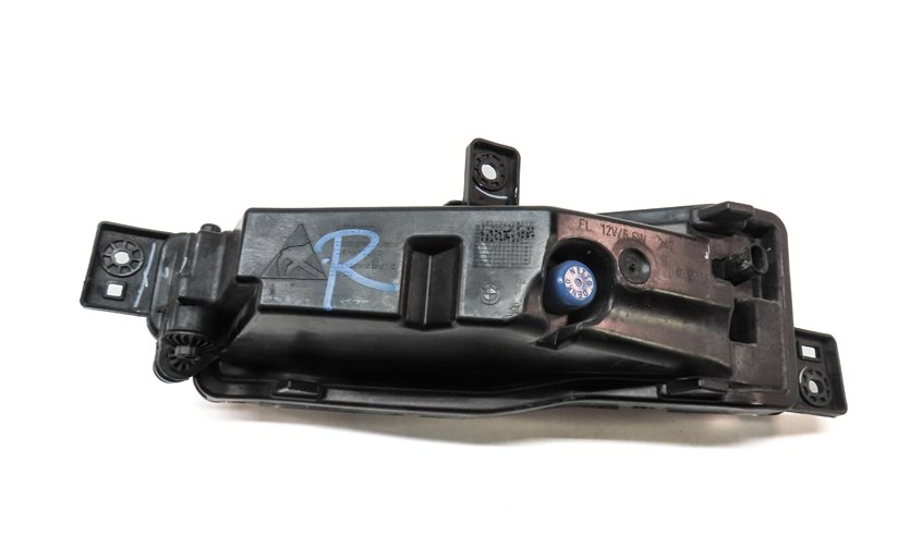 Thumbnail 5: 20-21 BMW X3 X4 (G01 G02) FRONT RIGHT PASSENGER FOGLIGHT FOG LIGHT DRL (LED)