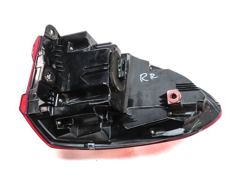 Thumbnail 5: 18-21 BMW X3 (G01) REAR RIGHT OUTER TAILLIGHT LAMP (FOR w/ ADAPTIVE HEADLIGHTS)