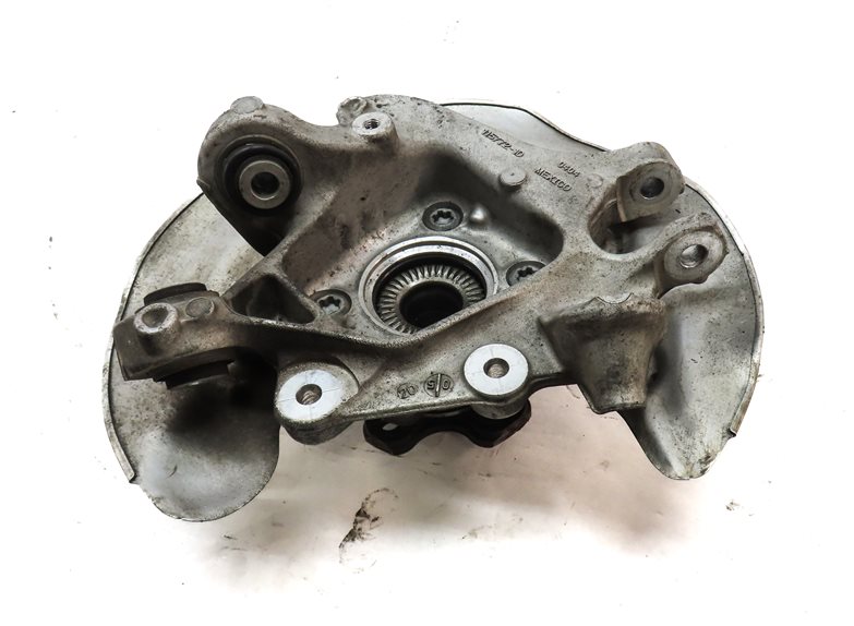 Thumbnail 2: 2018-2023 BMW X3 (G01 G02) REAR LEFT DRIVER SPINDLE KNUCKLE BEARING HUB