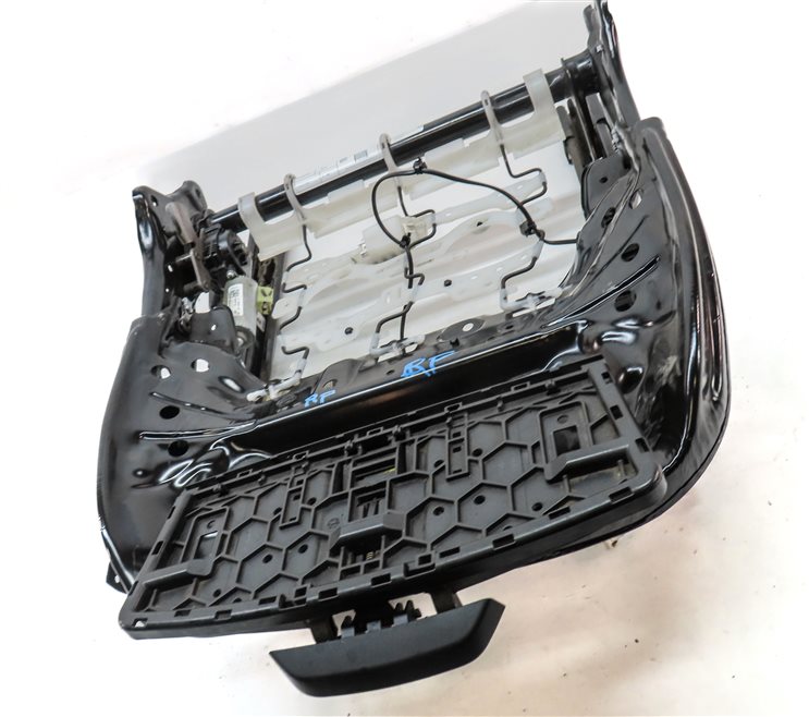 Thumbnail 3: 2018-2023 BMW X3 X4 (G01 G02) FRONT RIGHT PASSENGER SEAT TRACK w/ ADJUST MOTORS