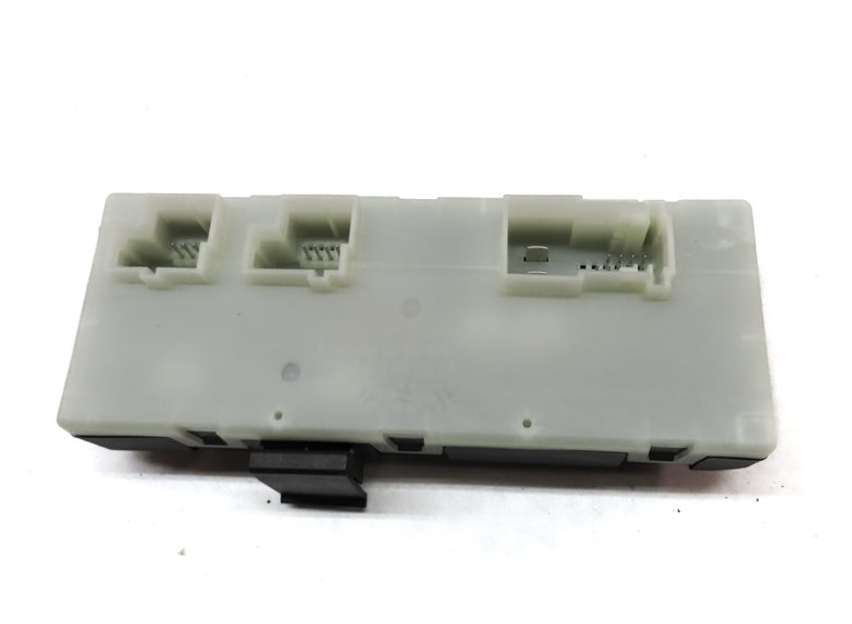 Thumbnail 5: 16-23 BMW 3 5 7 8 X3 X4 G01 G02 G20 G30 REAR TAILGATE LIFT TRUNK CONTROL MODULE