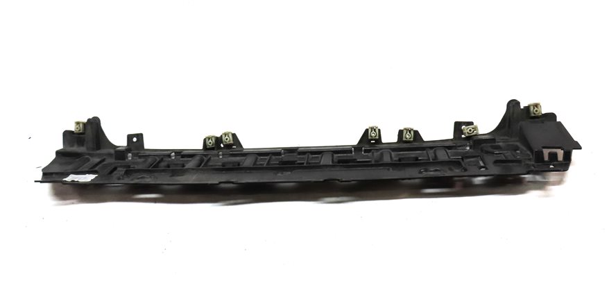Thumbnail 2: 2020 BMW X3 (G01) REAR LOWER BUMPER SUPPORT MOUNT BRACKET