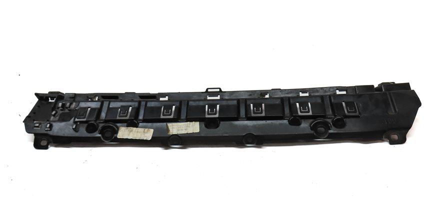 Thumbnail 5: 2020 BMW X3 (G01) REAR LOWER BUMPER SUPPORT MOUNT BRACKET