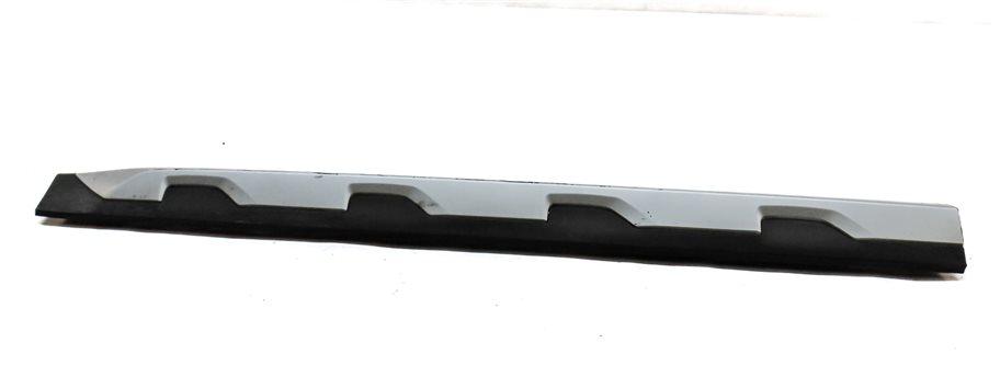 2020 BMW X3 (G01) FRONT LEFT DRIVER LOWER DOOR MOULDING TRIM PANEL