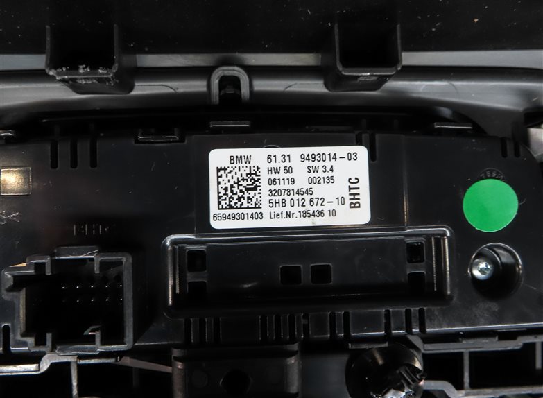 Thumbnail 7: 18-21 BMW X3 X4 X4M (F98 G01 G02) REAR CONSOLE A/C HEATER CLIMATE CONTROL & VENT