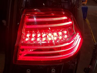 Thumbnail 2: 12-15 MERCEDES ML-CLASS (W166) REAR RIGHT PASSENGER LED TAILLIGHT BRAKE LIGHT