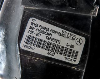 Thumbnail 6: 12-15 MERCEDES ML-CLASS (W166) REAR RIGHT PASSENGER LED TAILLIGHT BRAKE LIGHT
