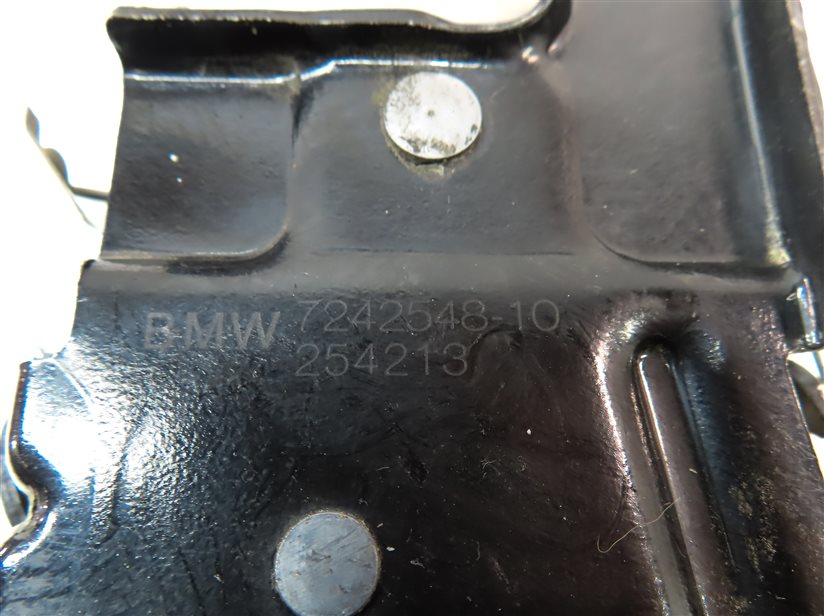 Thumbnail 6: 2014 BMW 328D (F30) FRONT RIGHT & LEFT HOOD BONNET SAFETY LOCK LATCH SET/2
