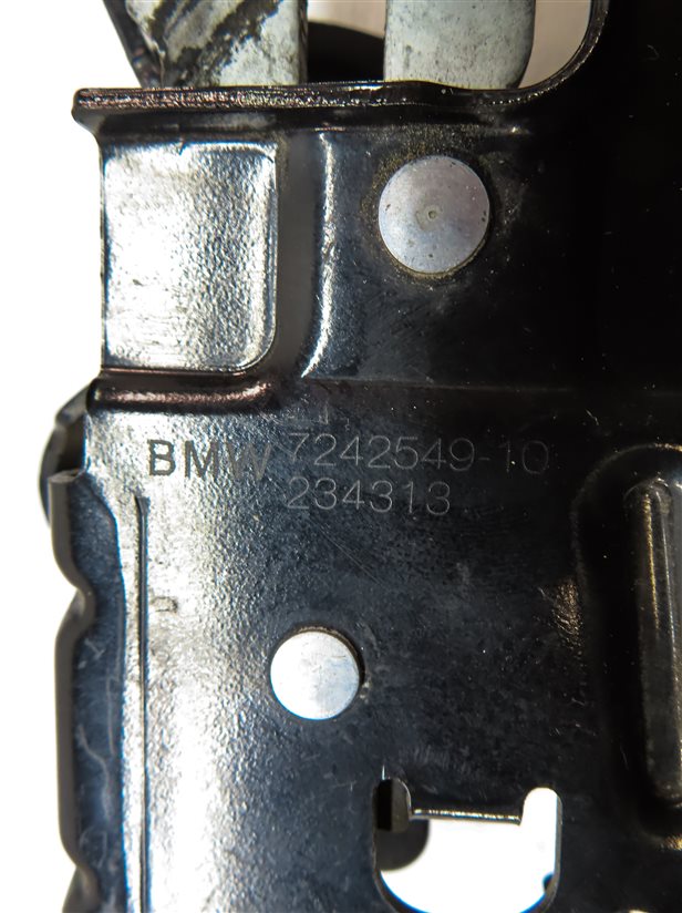 Thumbnail 8: 2014 BMW 328D (F30) FRONT RIGHT & LEFT HOOD BONNET SAFETY LOCK LATCH SET/2