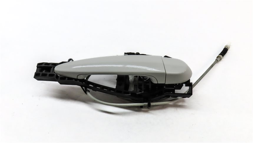 Thumbnail 4: 12-19 BMW 228i 328i 330i 335i (F30 F31 F32 F33) RIGHT REAR DOOR HANDLE (WHITE)