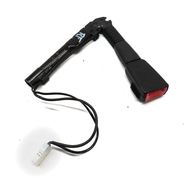 Thumbnail 5: 12-19 BMW 2 3 4 M3 (F22 F32 F33 F34 F36) FRONT RIGHT PASSENGER SEATBELT RECEIVER