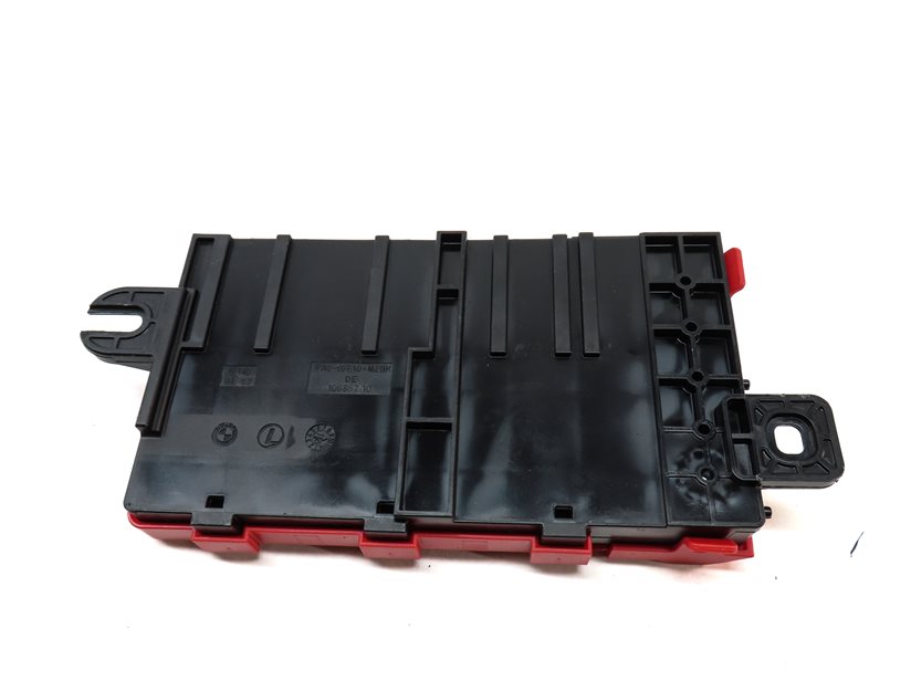 Thumbnail 5: 2014 BMW 328D (F30) 2.0L TURBO DIESEL ENGINE POWER DISTRIBUTION CONTROL MODULE