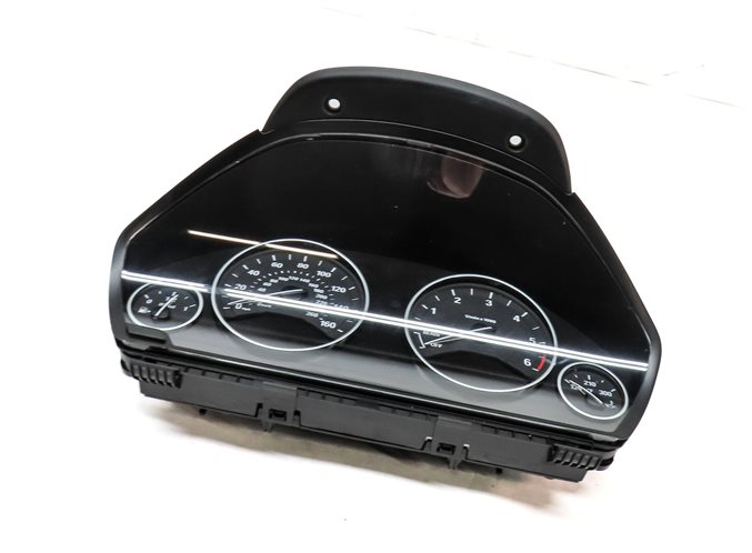 2014-2018 BMW 328i (F30) DIESEL SPEEDOMETER INSTRUMENT GAUGE CLUSTER (208k)