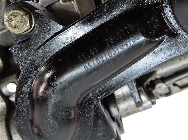Thumbnail 8: 2014 BMW 328D (F30) 2.0L TURBO DIESEL (N47T) ENGINE MOTOR OIL PUMP w/BAFFLE TRAY
