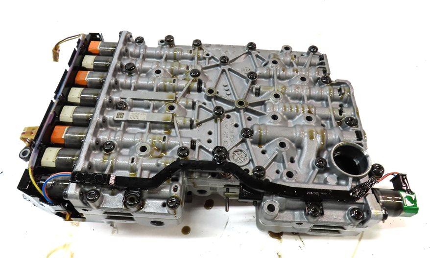 Thumbnail 5: 2014-2018 BMW 328i (F30) 2.0L N47T DIESEL - 8HP-45 AUTO TRANSMISSION VALVE BODY