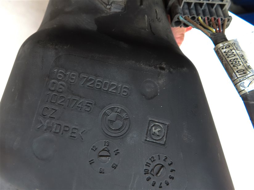 Thumbnail 9: 14-18 BMW 328i (F30) 2.0L N47T DIESEL EXHAUST FLUID DEF SCR ACTIVE TANK w/ PUMP
