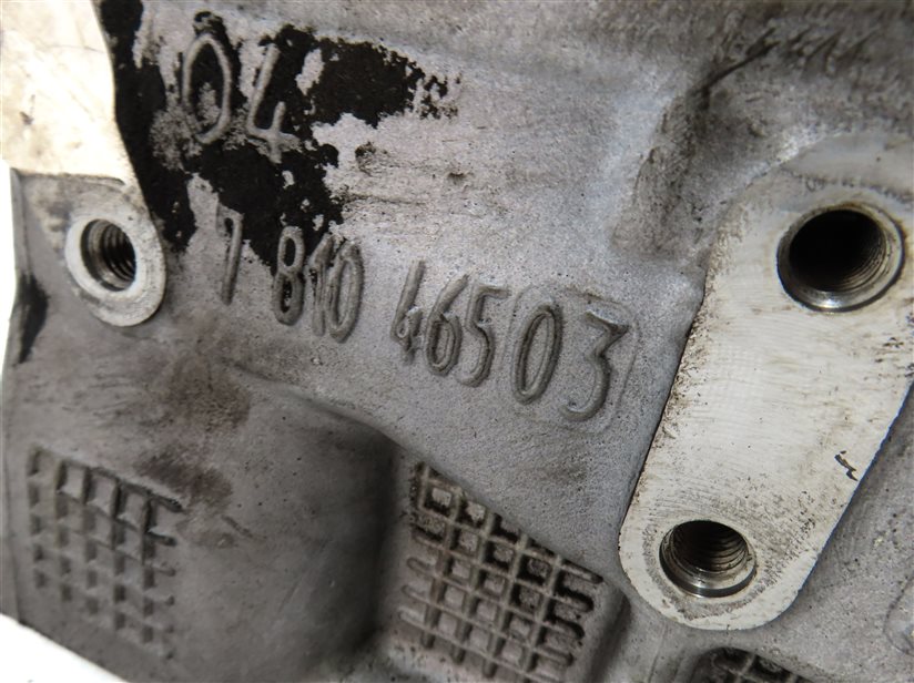 Thumbnail 7: 2014-2018 BMW 328i X3 (F25 F30) 2.0L N47T TURBO DIESEL ENGINE CYLINDER HEAD