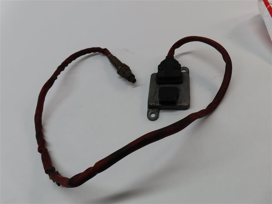 Thumbnail 3: 2014 BMW 328D (F30) 2.0L TURBO DIESEL (N47T) ENGINE NOX NITROUS OXIDE SENSOR