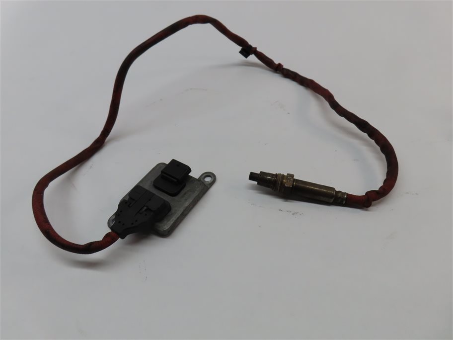 Thumbnail 4: 2014 BMW 328D (F30) 2.0L TURBO DIESEL (N47T) ENGINE NOX NITROUS OXIDE SENSOR