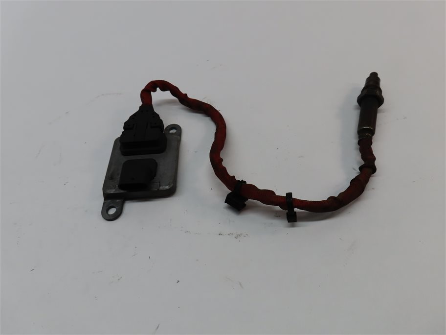 Thumbnail 2: 2014 BMW 328D (F30) 2.0L TURBO DIESEL (N47T) ENGINE NOX NITROUS OXIDE SENSOR