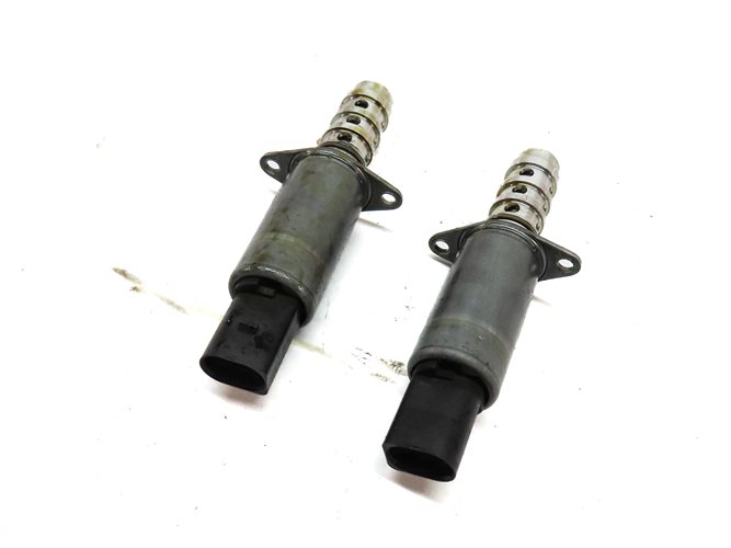 Thumbnail 1: 13 PORSCHE CAYENNE 958 3.6L M55 ENGINE VVT VARIABLE VALVE TIMING SOLENOID SET/2