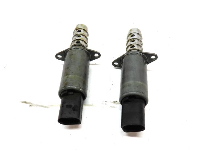 Thumbnail 2: 13 PORSCHE CAYENNE 958 3.6L M55 ENGINE VVT VARIABLE VALVE TIMING SOLENOID SET/2