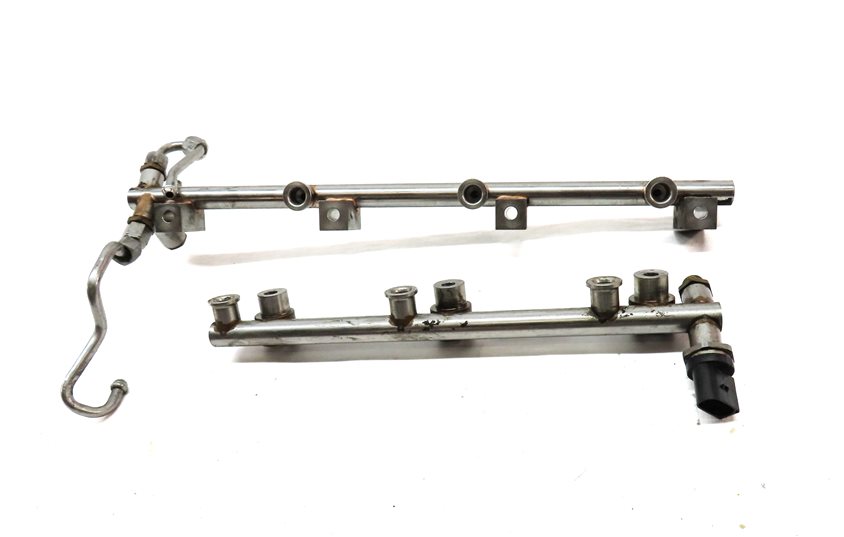 Thumbnail 2: 2013 PORSCHE CAYENNE (958) 3.6L (M55) ENGINE FUEL INJECTOR RAIL SET/2