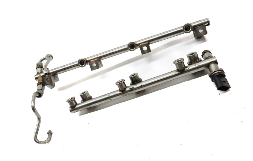 Thumbnail 3: 2013 PORSCHE CAYENNE (958) 3.6L (M55) ENGINE FUEL INJECTOR RAIL SET/2